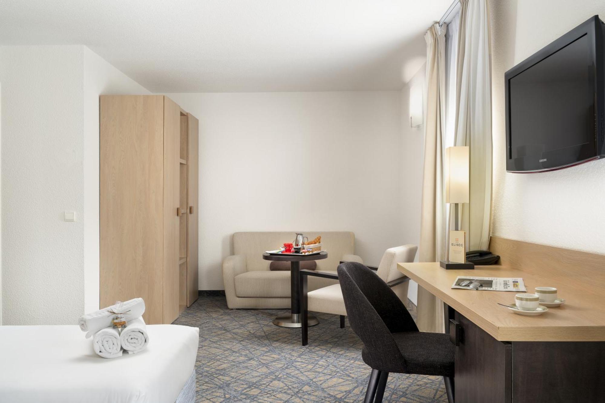 Hotel Eliseo Lourdes Eksteriør bilde